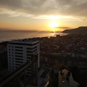 Appartement Especial Ultima Hora - Sarakatua15 - Vistas Espectaculares - Familias Y Parejas - 2 Independientes - Amplio Salon Cocina Comedor - Tarjeta Parking Ota Gratis - Julio Y Agosto Minima 7 Noches De Domingo A Domingo -, Zarautz